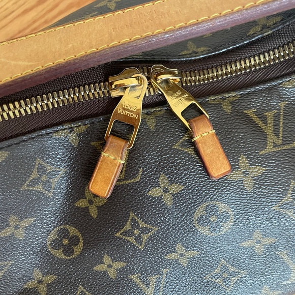 Louis Vuitton Sully Handbag Monogram Canvas MM Brown - Picture 4 of 7